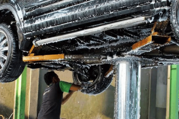 Urutan Proses Cuci Mobil di Carwash yang Benar dan Aman